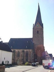 Die Gotische Hallenkirche Mengeringhausen